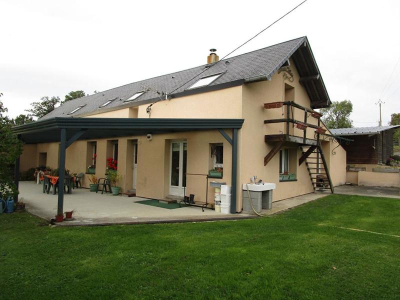 Propriété - 125 m² - 6 pièces