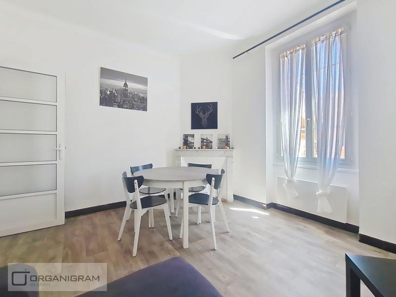 Appartement - 83 m² - 3 pièces