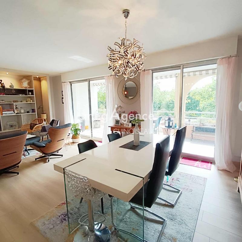 Appartement - 97 m² - 5 pièces