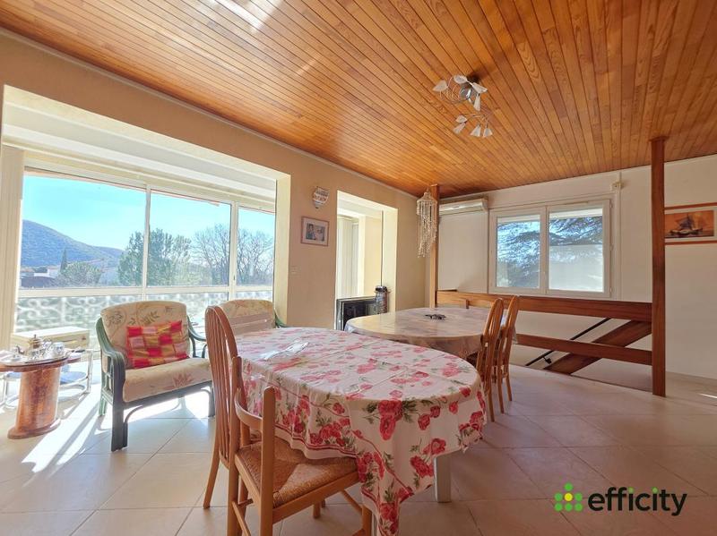 Villa - 152 m² - 5 pièces