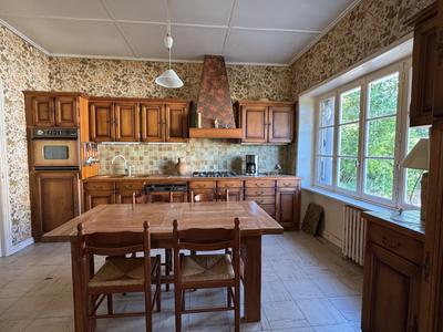 Maison - 130 m² - 7 pièces