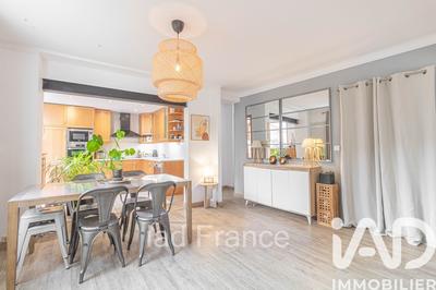 Maison - 153 m² - 7 pièces