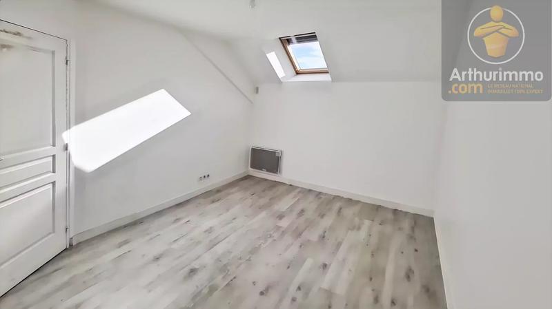 Maison - 186 m² - 8 pièces