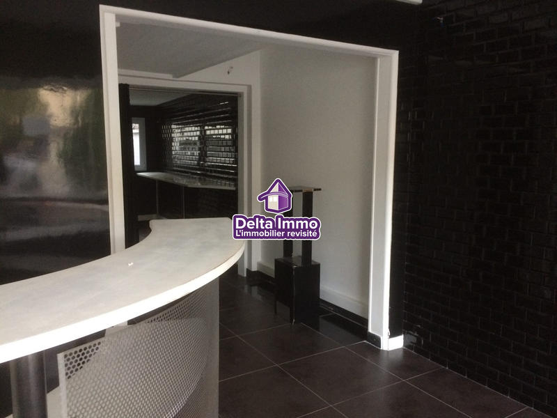 Local commercial - 87 m²