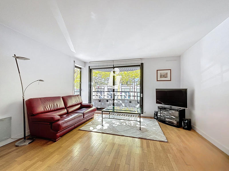 Appartement - 90 m² - 4 pièces