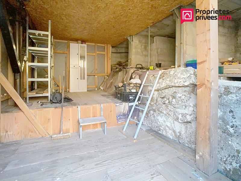 Maison - 90 m² - 5 pièces