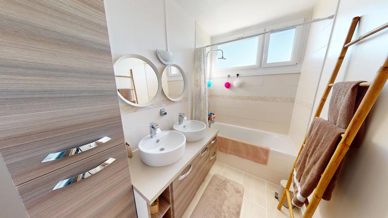 Maison - 109 m² - 4 pièces