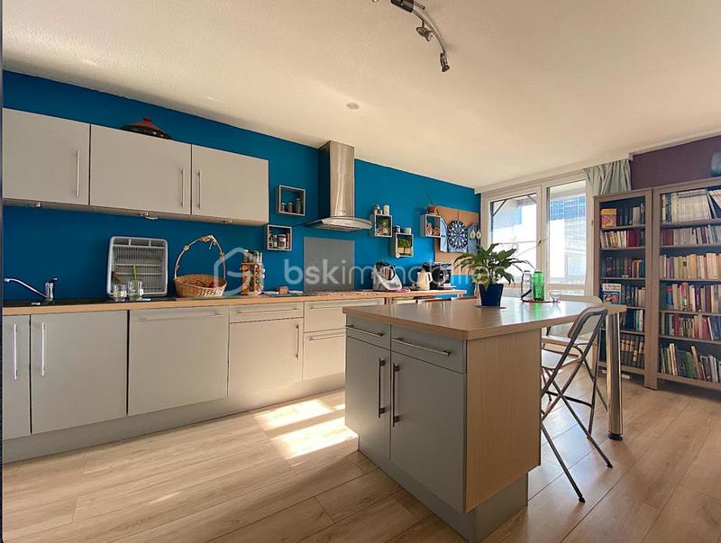 Appartement - 83 m² - 4 pièces