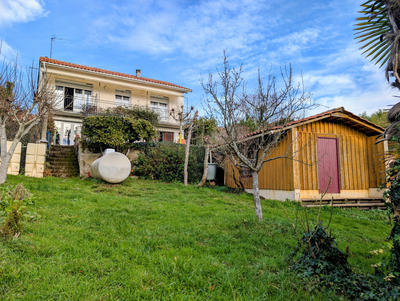 Maison - 100 m² - 6 pièces