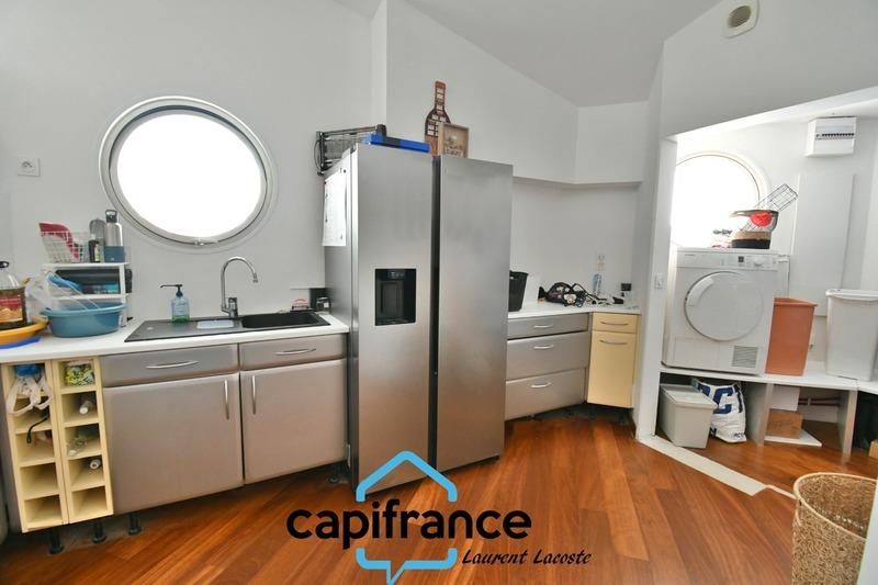 Maison d'architecte - 278 m² - 9 pièces