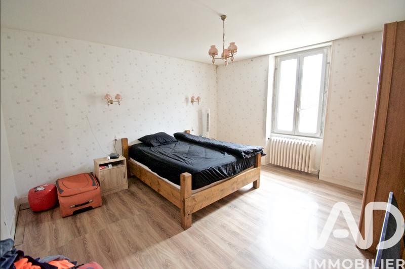 Maison - 104 m² - 4 pièces