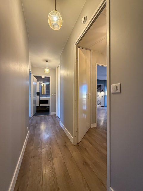 Appartement - 77 m² - 4 pièces