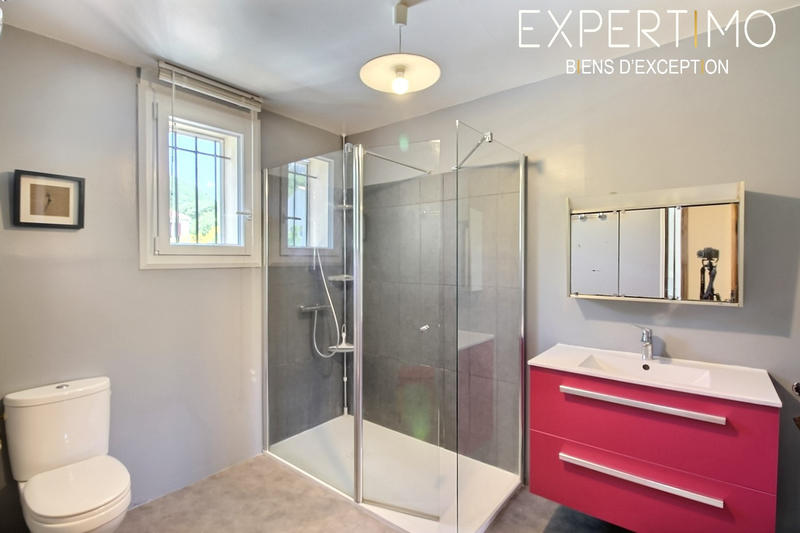 Villa - 160 m² - 6 pièces