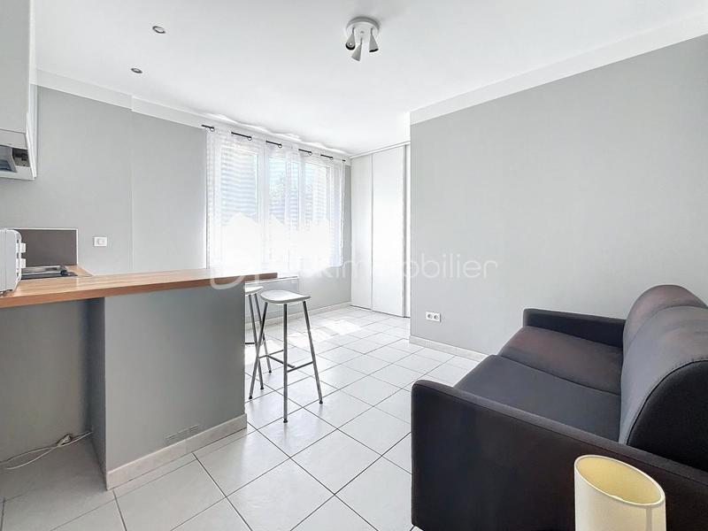 Immeuble - 256 m² - 12 pièces