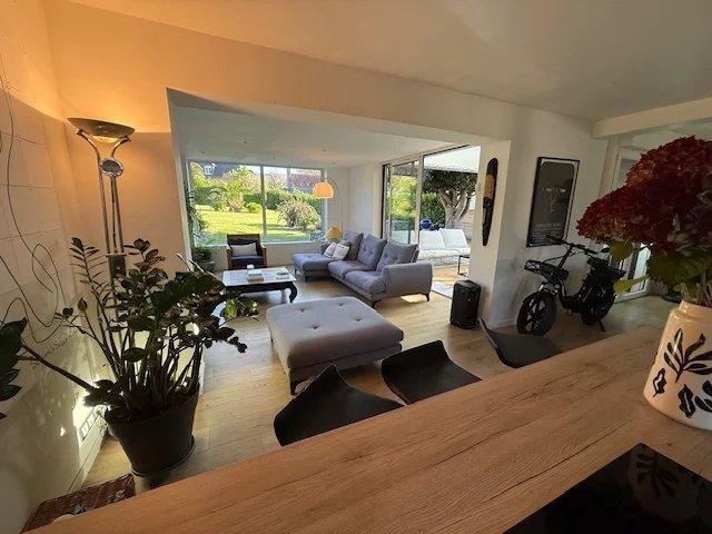 Maison - 127 m² - 5 pièces