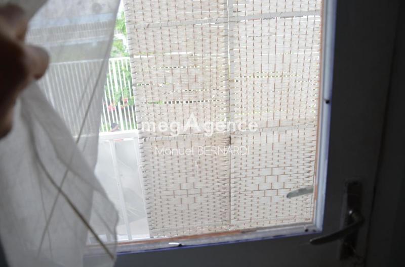 Local commercial - 46 m² - 2 pièces