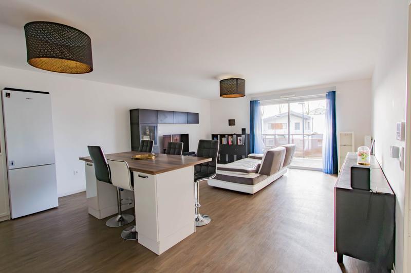 Appartement - 75 m² - 3 pièces