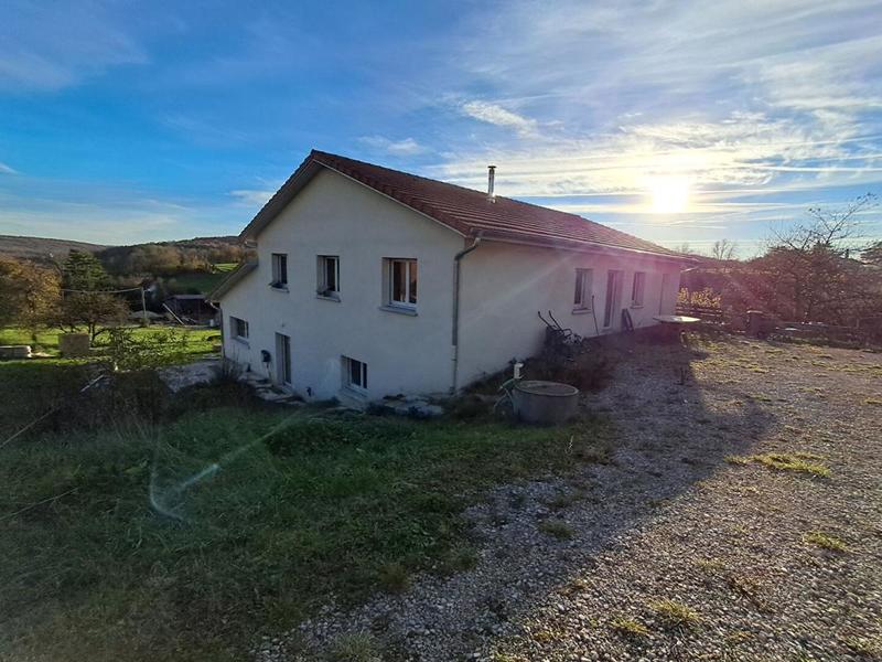 Maison - 253 m² - 10 pièces