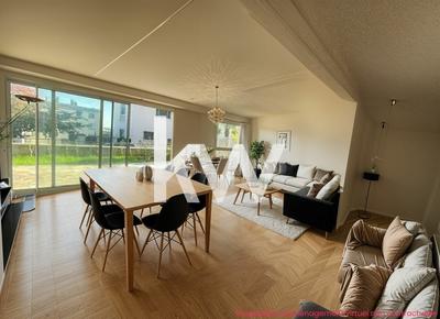Appartement - 85 m² - 5 pièces