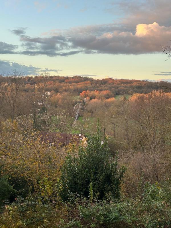 Maison - 225 m² - 6 pièces