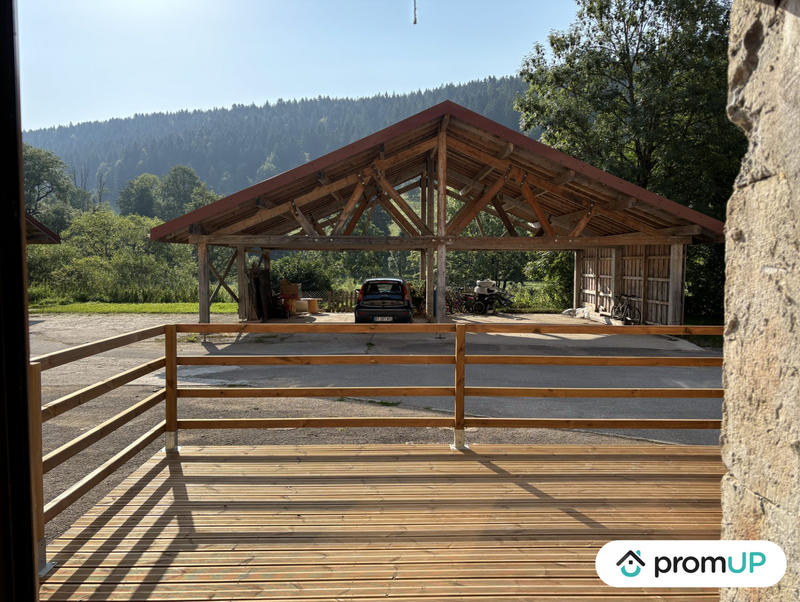 Appartement - 125 m² - 3 pièces