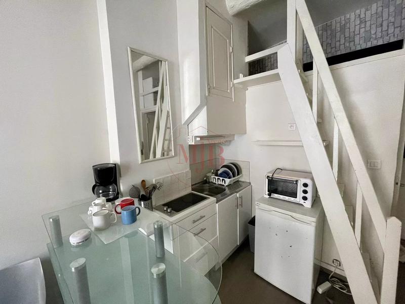 Appartement - 15 m² - 1 pièce