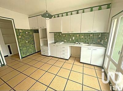 Maison - 184 m² - 7 pièces