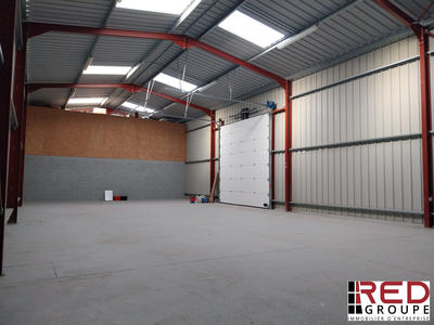 Entrepôt - 327 m²