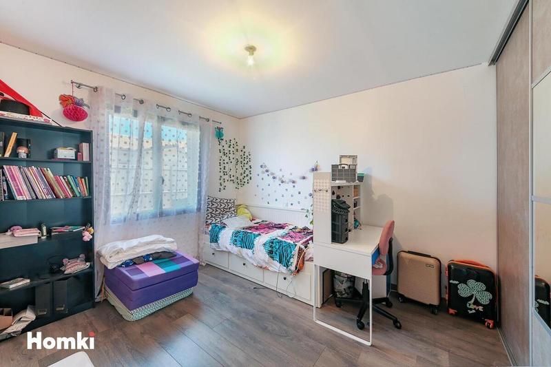 Maison - 122 m² - 5 pièces