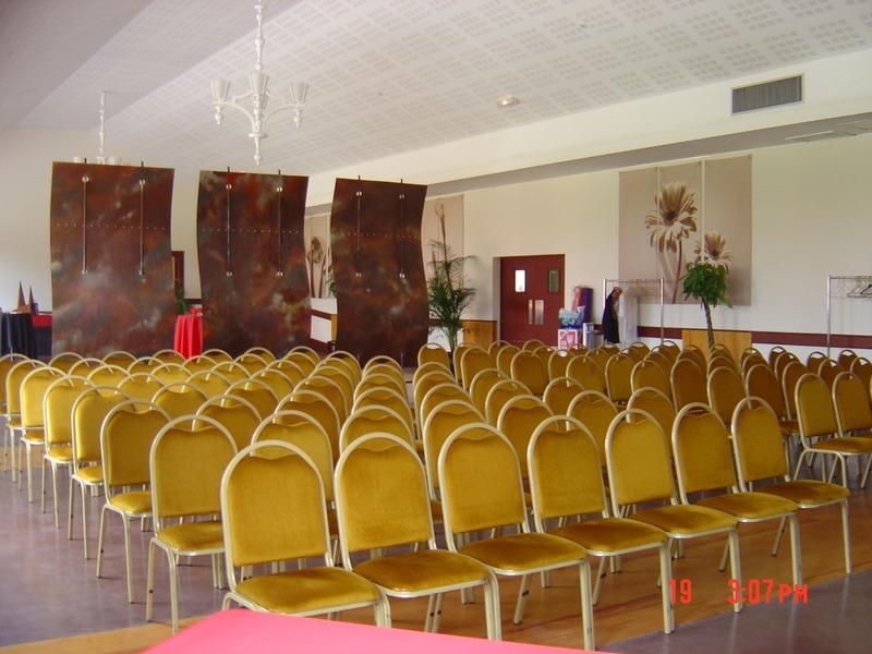 Local d'activité / Entrepôt - 1 051 m² - 12 pièces