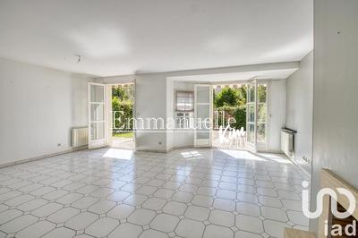 Maison - 140 m² - 7 pièces