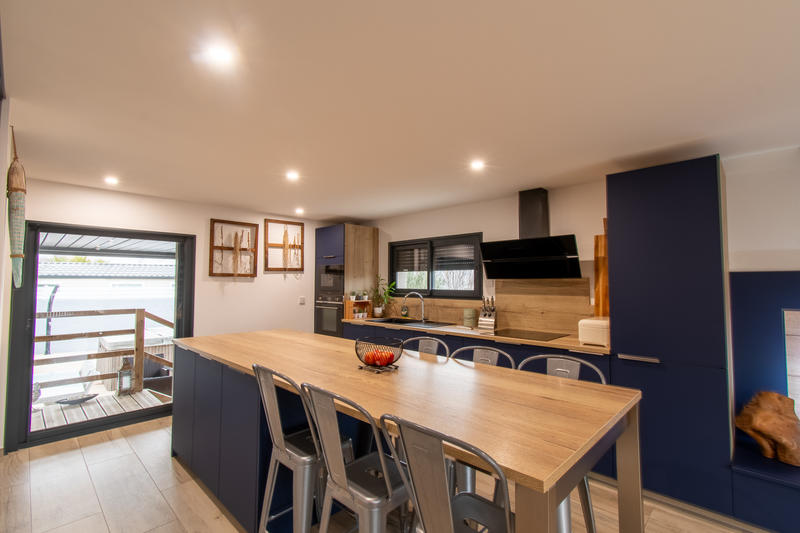 Maison - 92 m² - 3 pièces