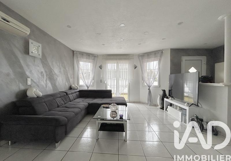 Maison - 90 m² - 4 pièces