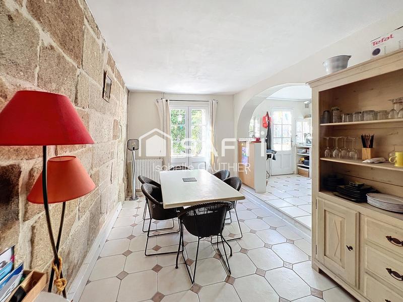 Maison - 173 m² - 7 pièces