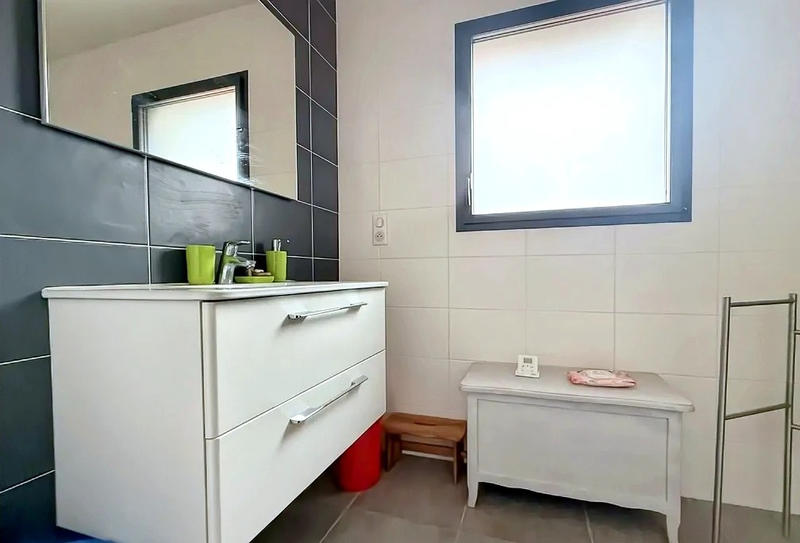 Maison - 145 m² - 6 pièces