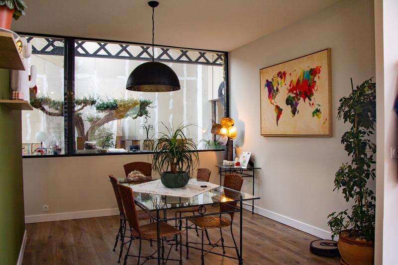 Maison - 248 m² - 7 pièces