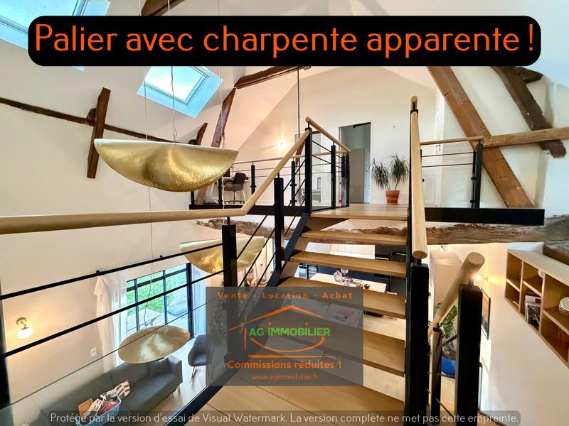 Maison - 222 m² - 7 pièces