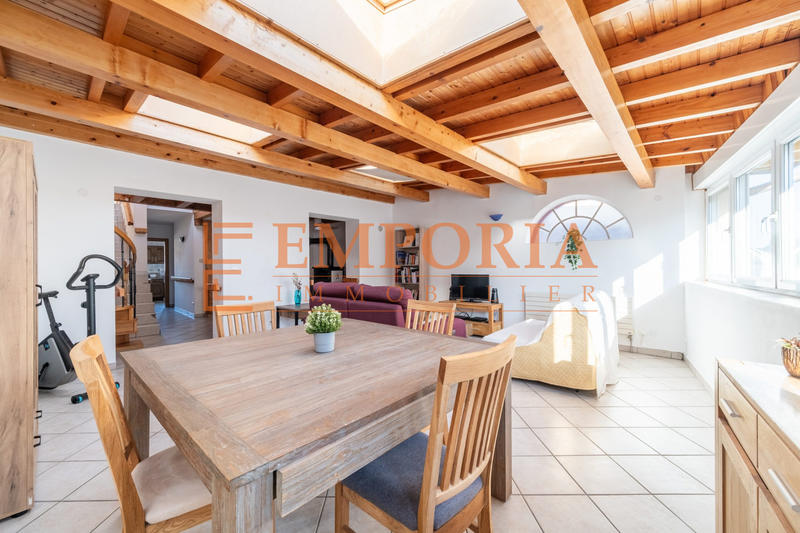 Maison ancienne - 104 m² - 5 pièces