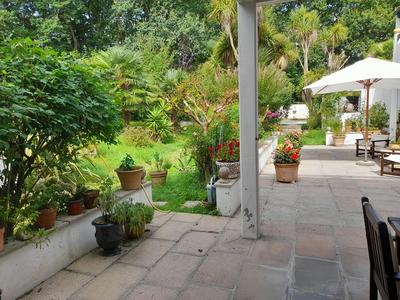 Maison - 250 m² - 9 pièces