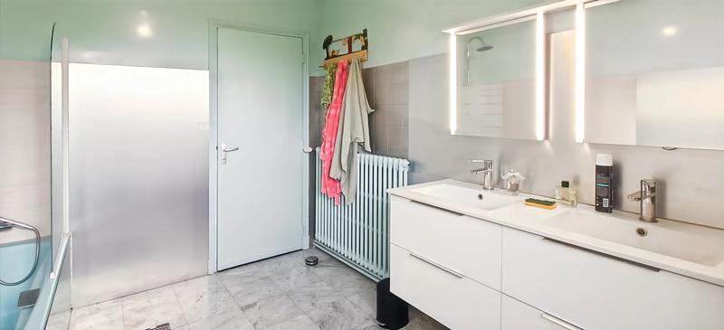 Maison d'architecte - 416 m² - 10 pièces