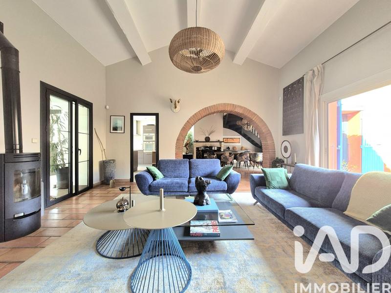 Maison - 180 m² - 5 pièces