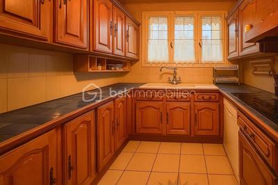 Maison - 84 m² - 3 pièces