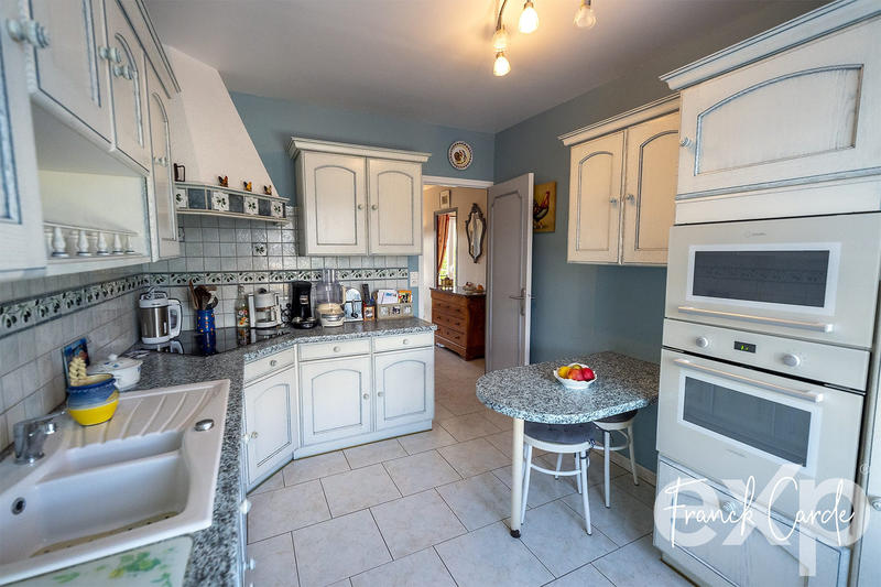 Maison - 123 m² - 5 pièces