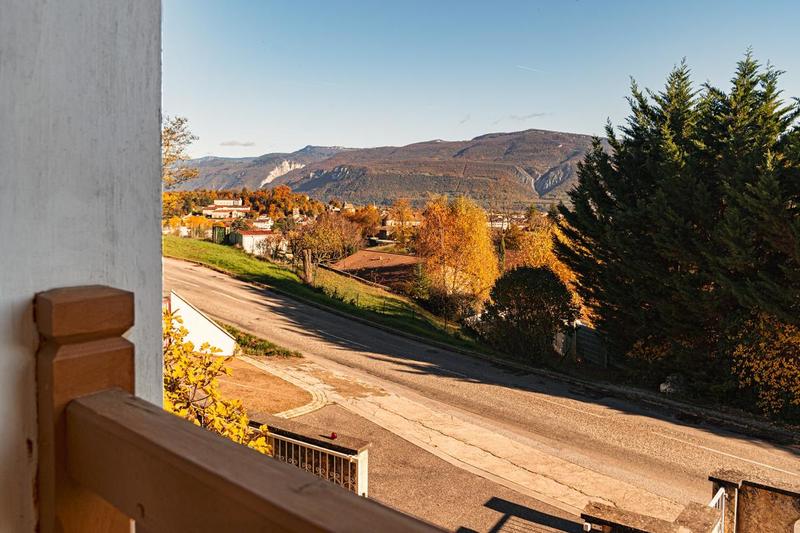 Maison traditionnelle - 146 m² - 6 pièces