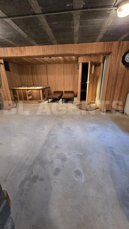 Maison - 150 m² - 4 pièces