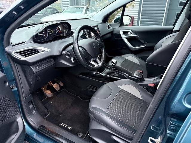 Peugeot 2008 II 1.5 Bluehdi 100 s&amp;S Allure