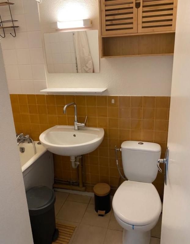 Studio - 14 m² - 1 pièce