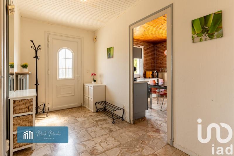 Maison - 205 m² - 7 pièces