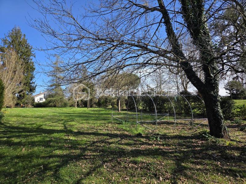 Maison - 170 m² - 7 pièces