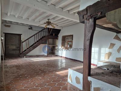 Maison traditionnelle - 93 m² - 4 pièces